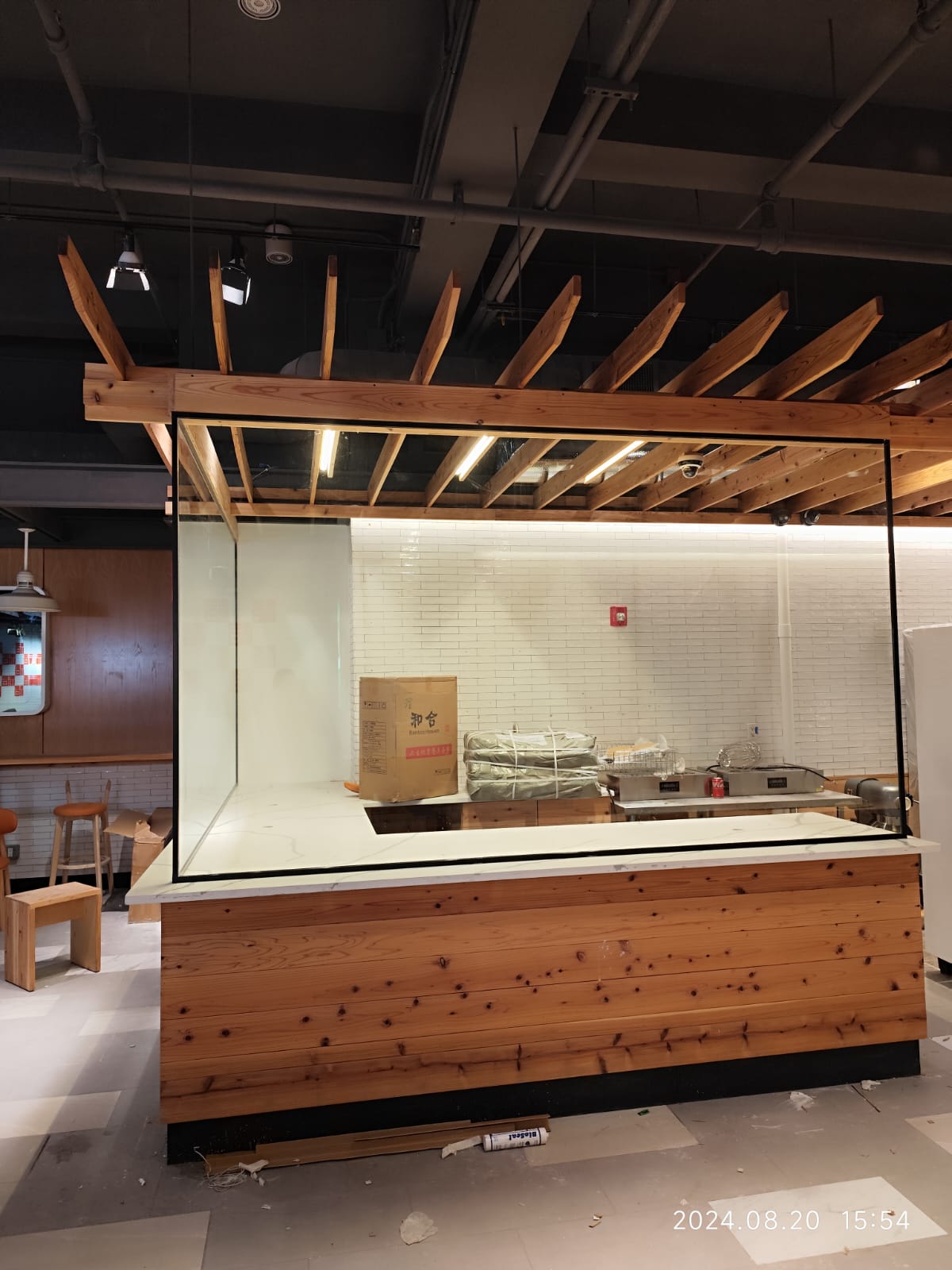 Glass display box