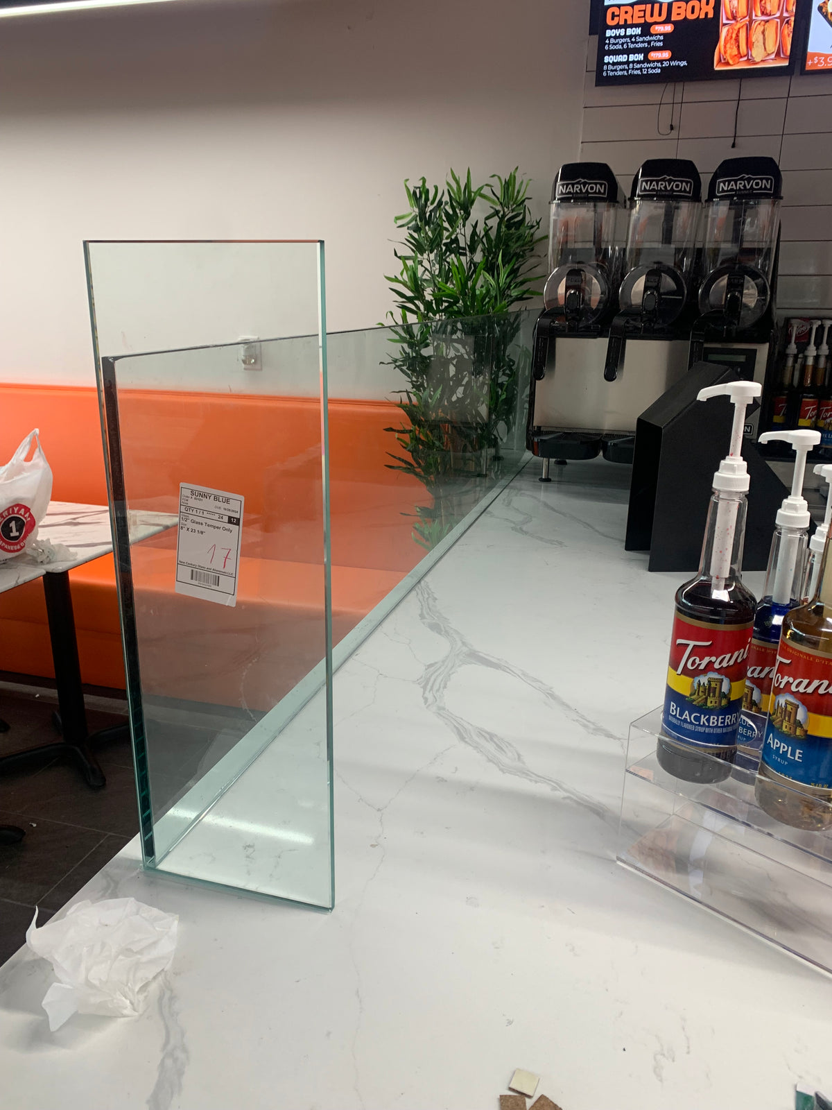 Glass display box