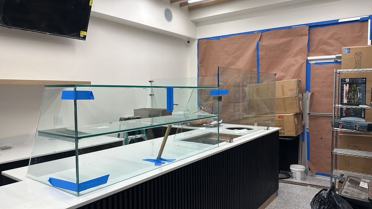 Glass display box